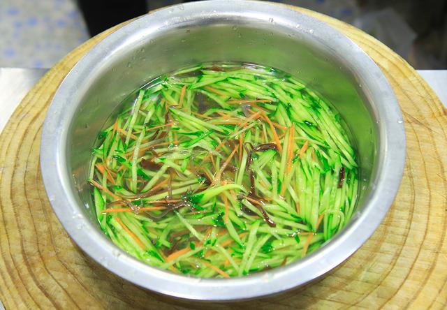 立夏节气适合吃什么传统食物（立夏节气吃什么_）