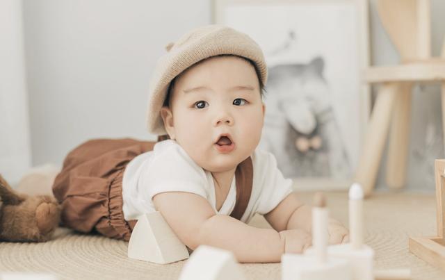 兔宝宝起名,兔宝宝起名男孩宜用字姓张？