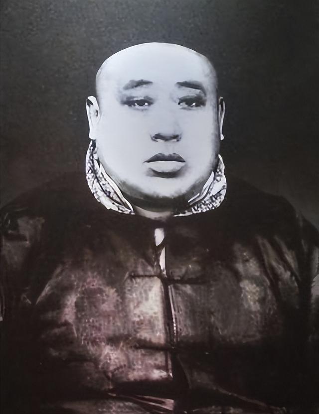 范姓男孩起名字两个字？姓范男宝宝取名字！