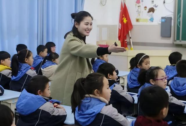 袁姓男孩起名霸气十足的名字（袁姓男孩起名霸气十足修字辈）