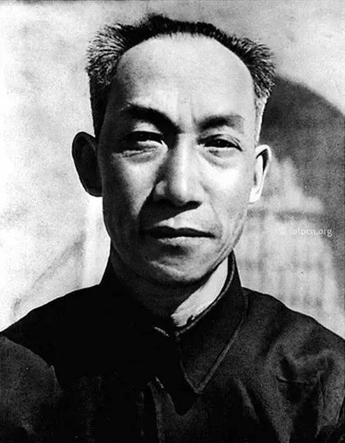 金玉其外败絮其中的絮是什么意思？金玉其外败絮其中的絮读音！