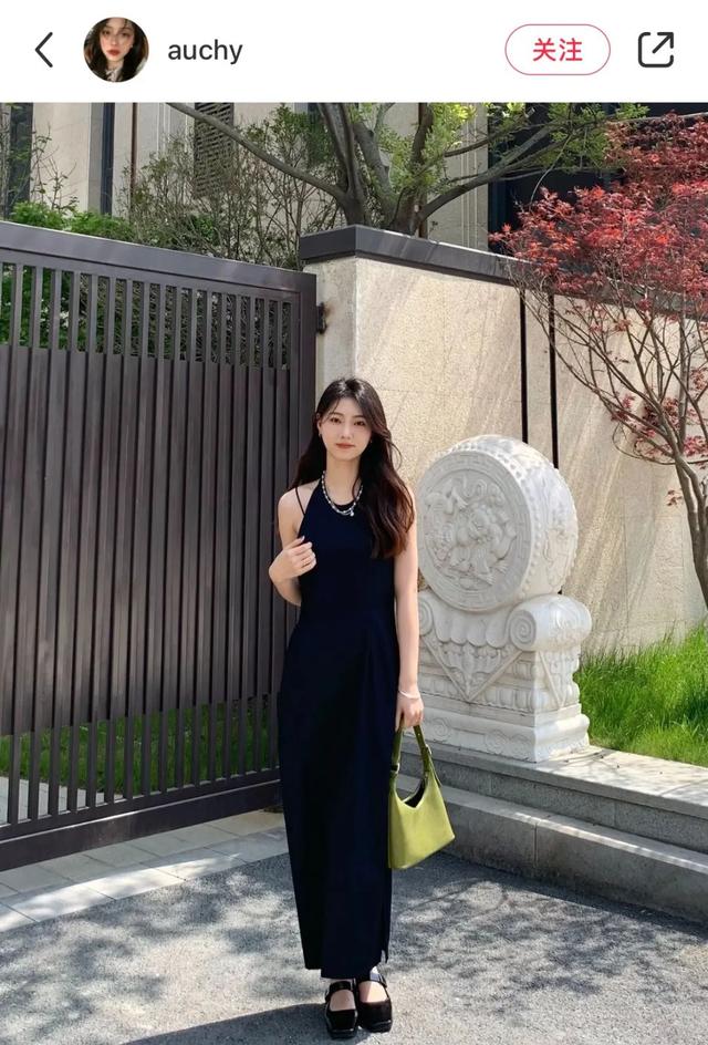 外贸服装公司取名字大全免费（服装公司取名字大全免费查询）