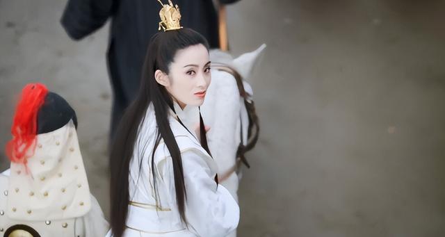 罗姓女孩取名内涵诗意名字（罗姓女孩取名最高分2021）