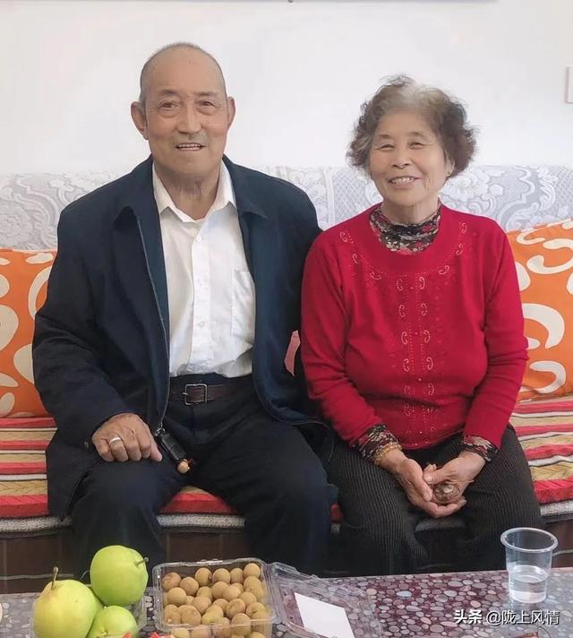 周姓男孩取名字寓意好的字（周姓男孩取名属马）