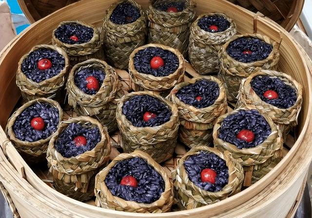 立夏节气吃什么传统食物最好（立夏节气吃什么传统食物图片）