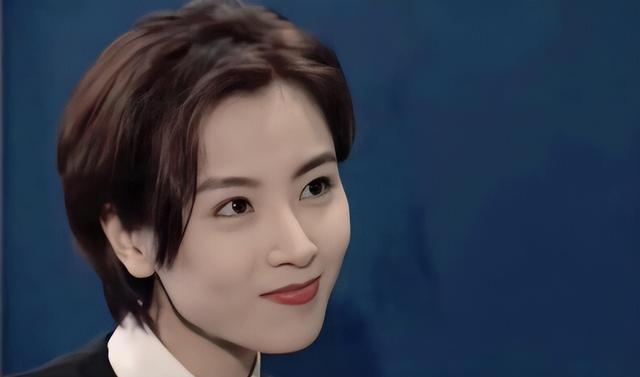 罗姓女孩取名内涵诗意名字（罗姓女孩取名最高分2021）