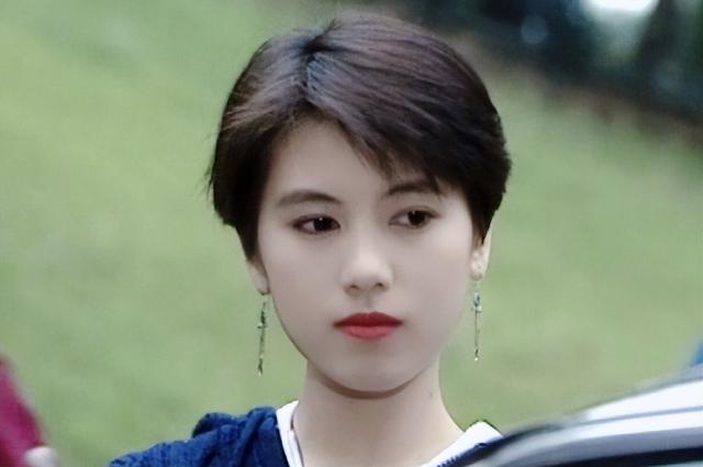 罗姓女孩取名内涵诗意名字（罗姓女孩取名最高分2021）