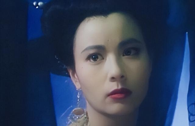 罗姓女孩取名内涵诗意名字（罗姓女孩取名最高分2021）